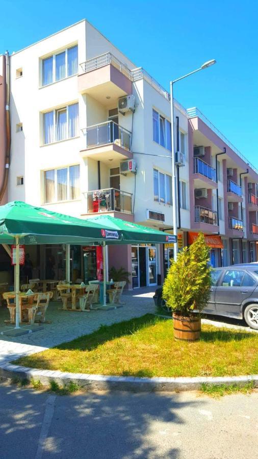 Family Hotel Solar Central Slantschew brjag Exterior foto